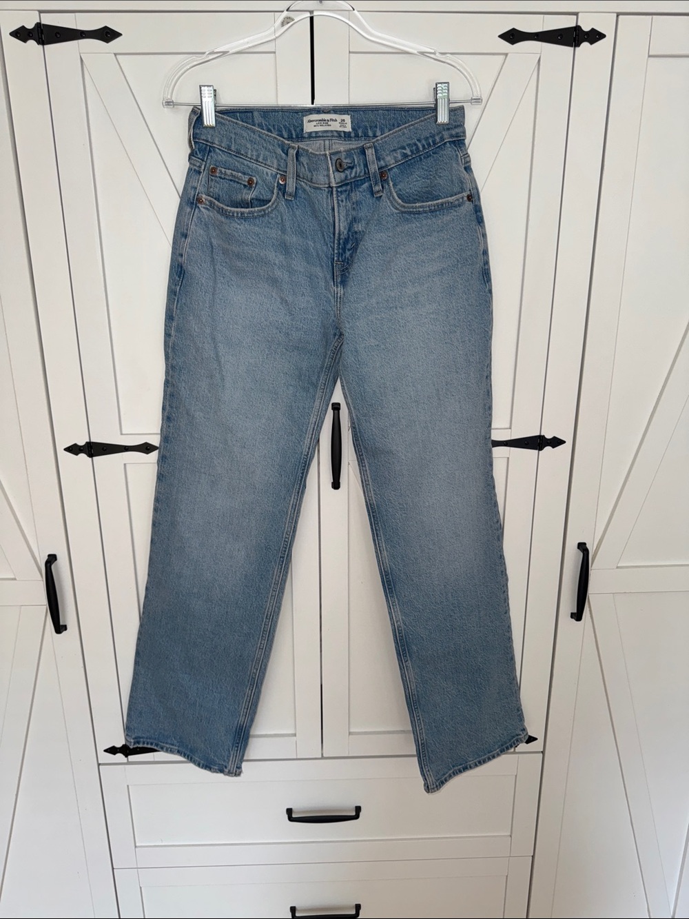 ABERCROMBIE & FITCH LOW RISE 90s RELAXED JEAN